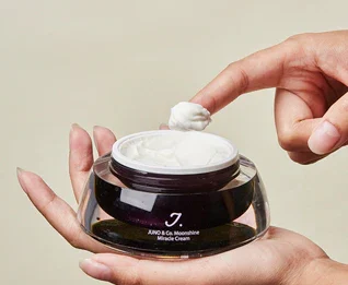 Top Beauty Tips: To Take Care Of Your Skin For skin nourishment